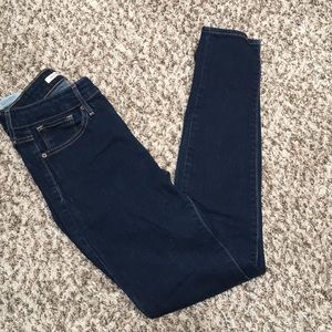 LIKE NEW - 721 High Rise Levi